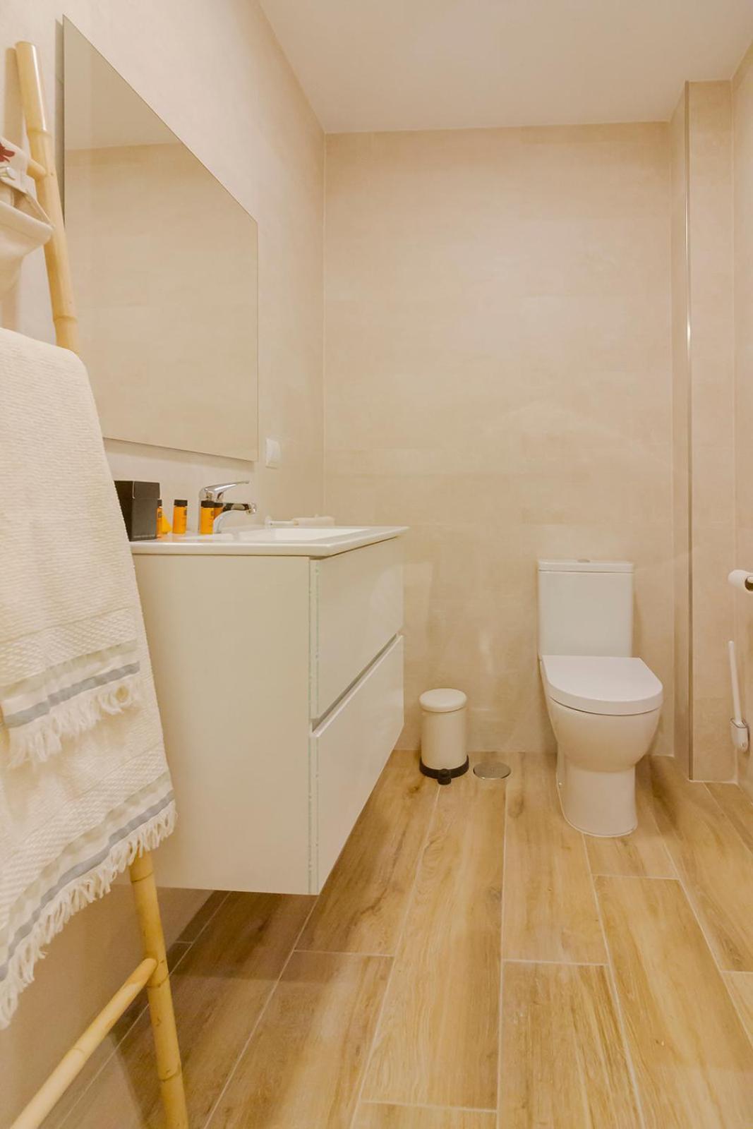 Nordik Apartments Urban - Centro "Reikiavik" Malaga Zewnętrze zdjęcie